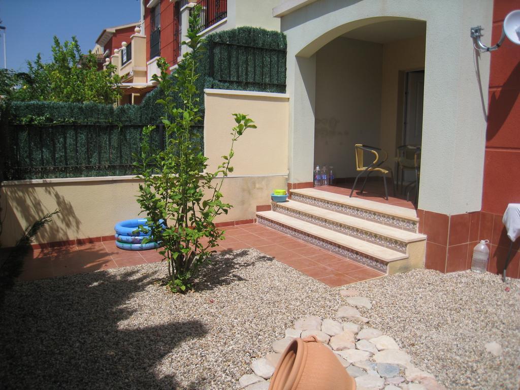 Bungalow Altos De La Bahia Torrevieja Camera foto