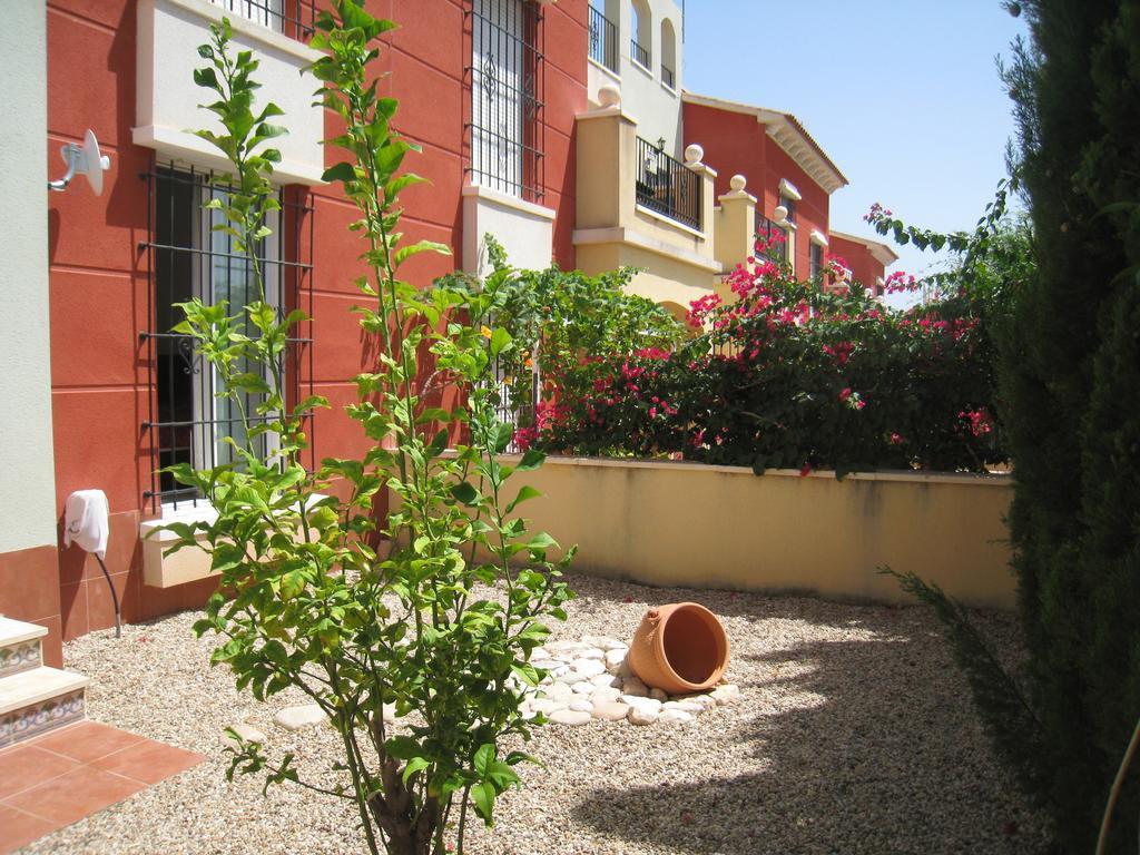 Bungalow Altos De La Bahia Torrevieja Camera foto